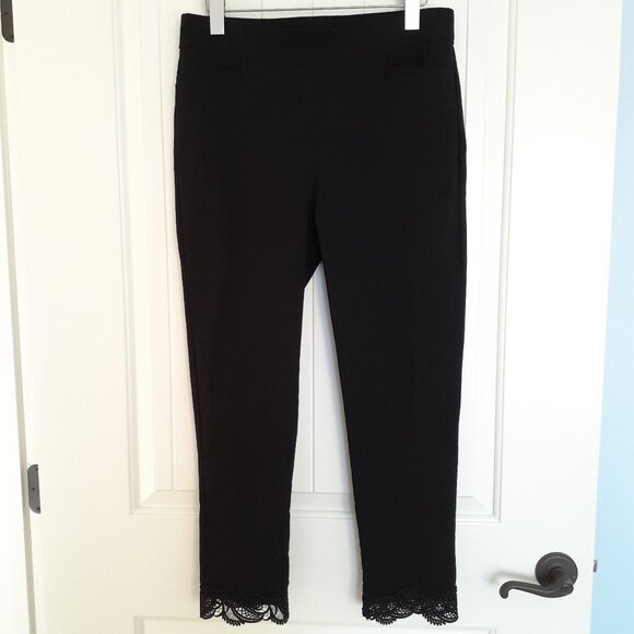 Chico's Brigitte Lace Trim Ankle Pants Black Size 1R/Size 8R - Picture 1 of 11